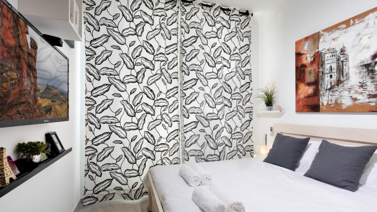 Stylish 1Br Flat For 4 Ppl In Allenby By Holyguest Tel Aviv Exterior photo